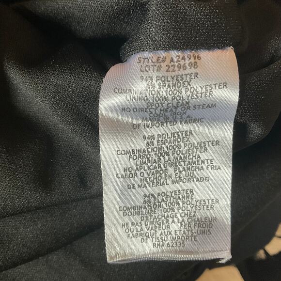 Betsy & Adam Embroidered Short Flutter Sleeve Sheath Cocktail Dress Black Size 8 - Picture 11 of 13